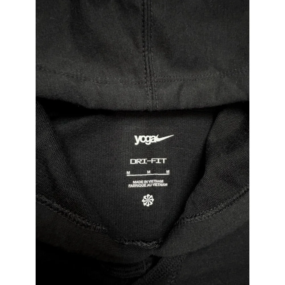 Nike Yoga Dri-Fit Hoodie Women’s Medium Black Lightweight Activewear Training At